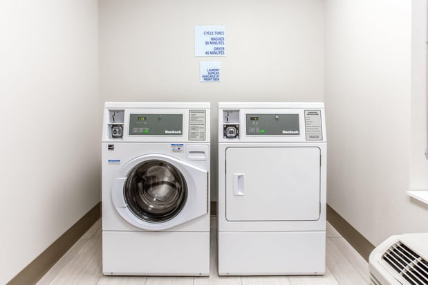 Images Holiday Inn Express & Suites Ottawa by IHG