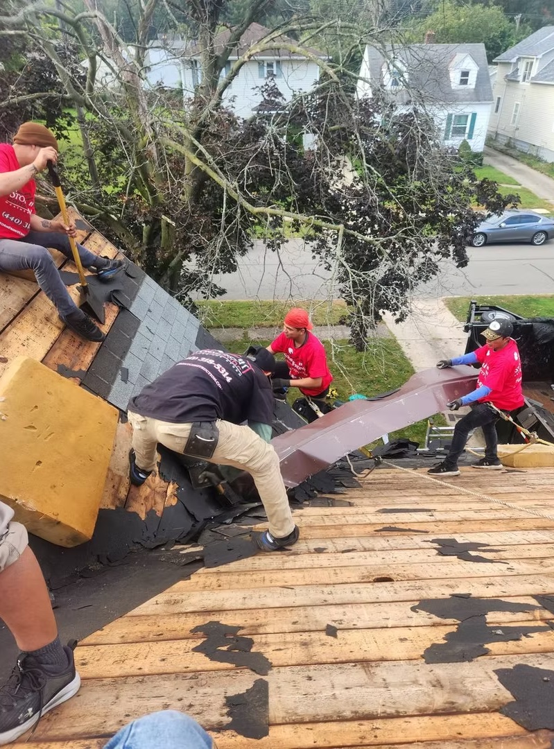 StormFront Construction Image