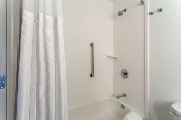 Images Hilton Garden Inn Chicago North Shore/Evanston