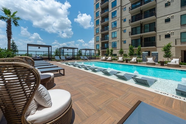 Images Pearl Rosemont