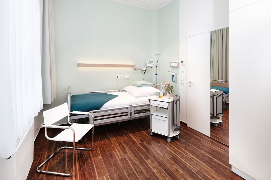 Dr. med. Triinu Elsner, Alte Holstenstr. 59 in Hamburg