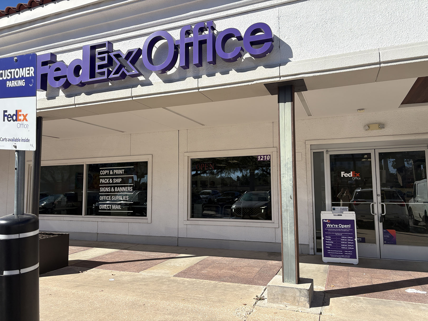 FedEx Office Print & Ship Center Image