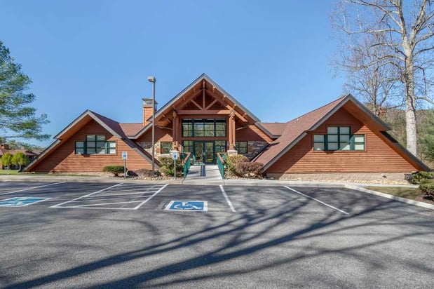Images Hilton Vacation Club Bent Creek Golf Village Gatlinburg