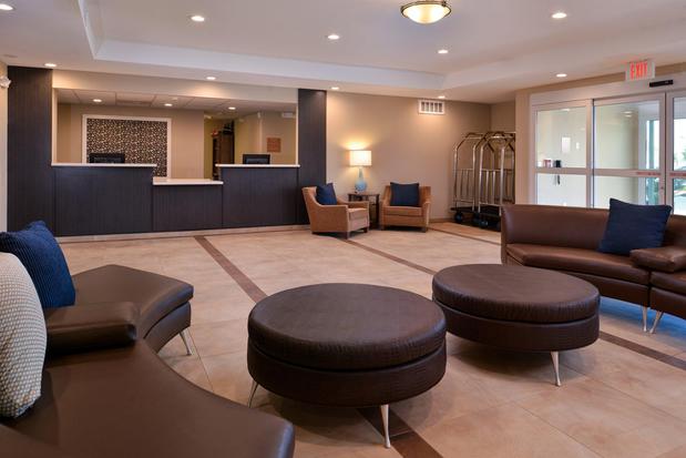 Images Candlewood Suites Lodi, an IHG Hotel