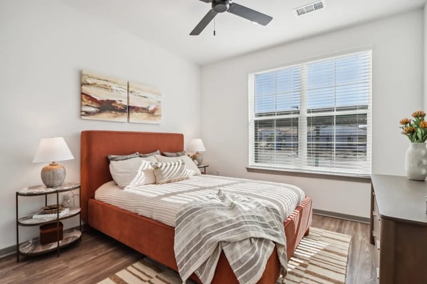 Images The Pullman Luxury Apartments