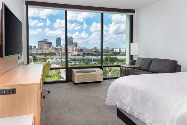 Images Hampton Inn Tampa Downtown Channel District