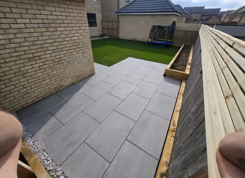 Images DH Landscaping & Building SVCS