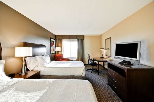 Images Hilton Garden Inn Tampa North
