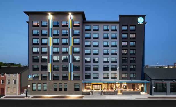 Images Tru by Hilton Baltimore Harbor East