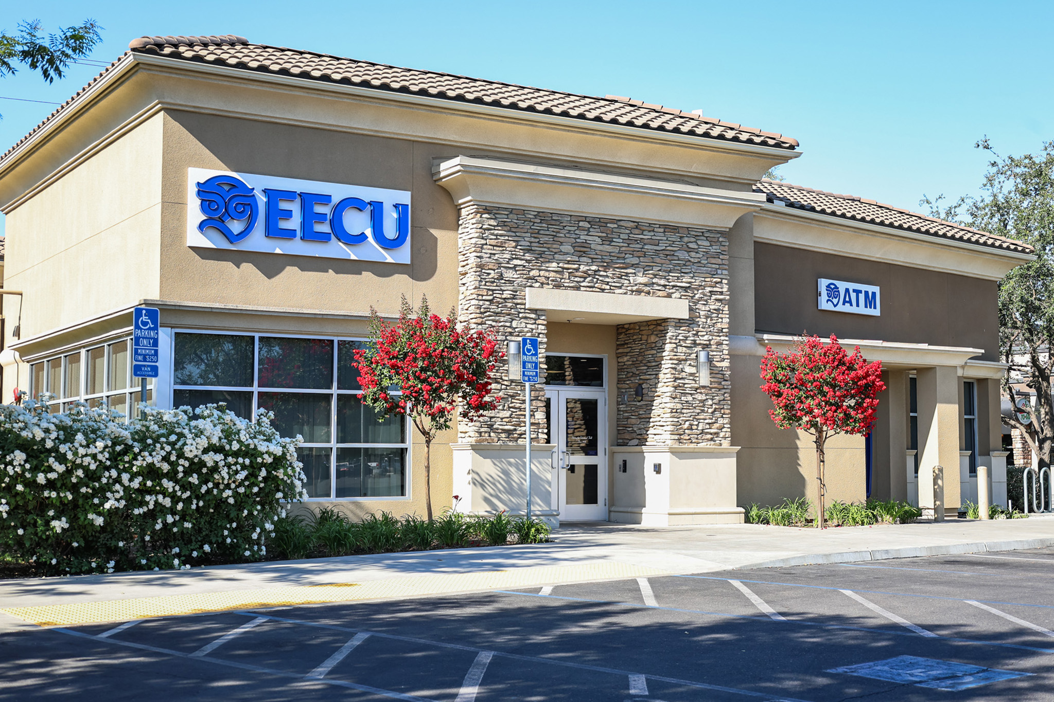 Educational Employees Credit Union - EECU - Tulare Branch