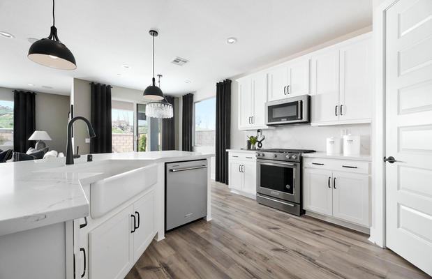 Images Compass at Summit Canyon by Pulte Homes