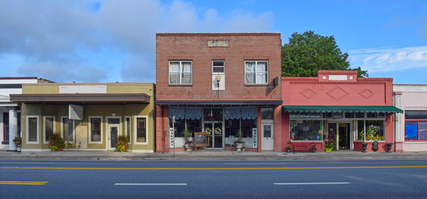 Images Maddox Roofing & Construction, INC.