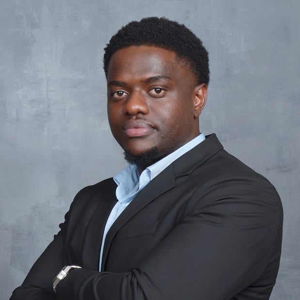 Images Dubril Ciyombo -  Mutual of Omaha