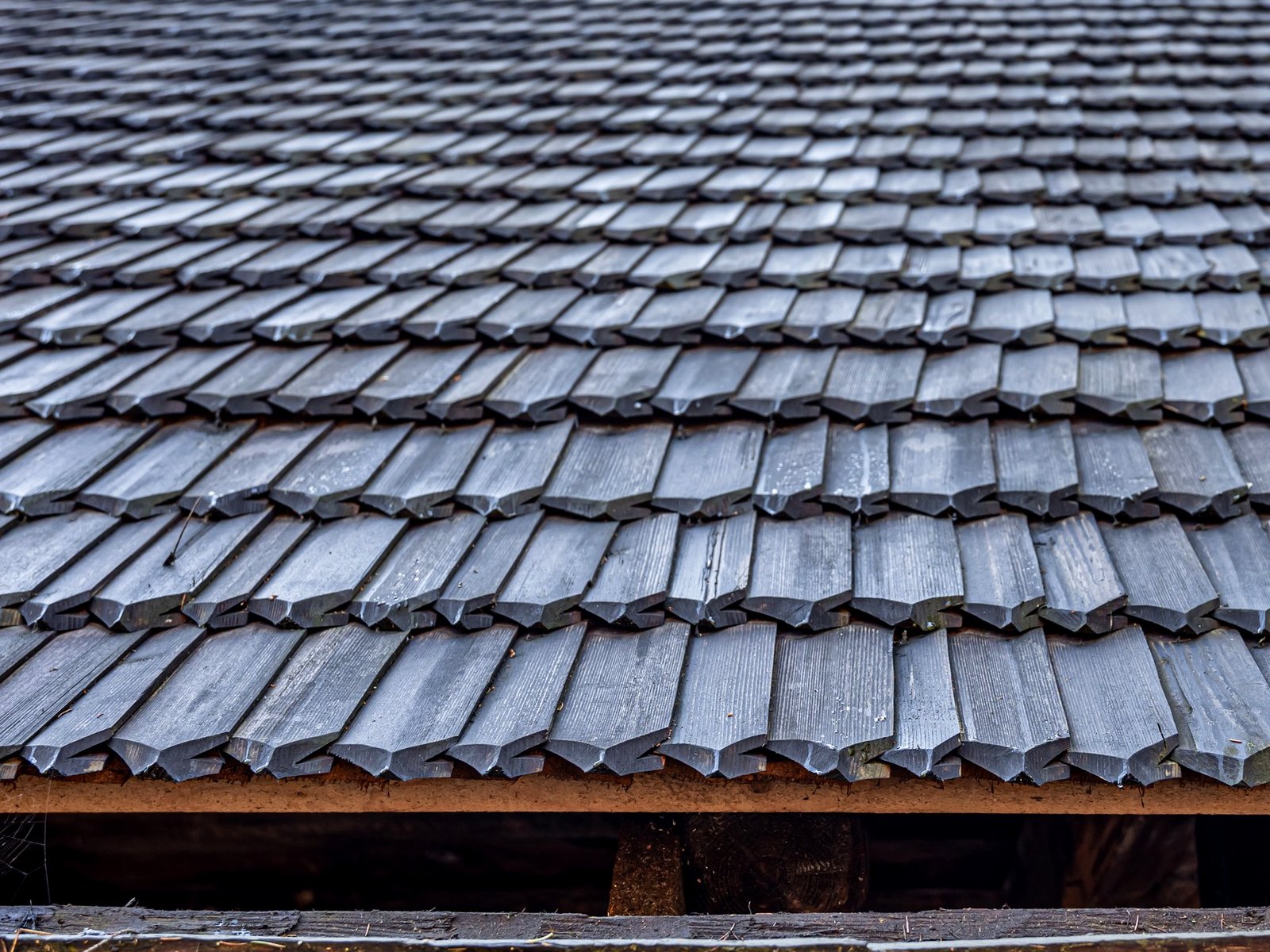 Axiom Roofing & Siding