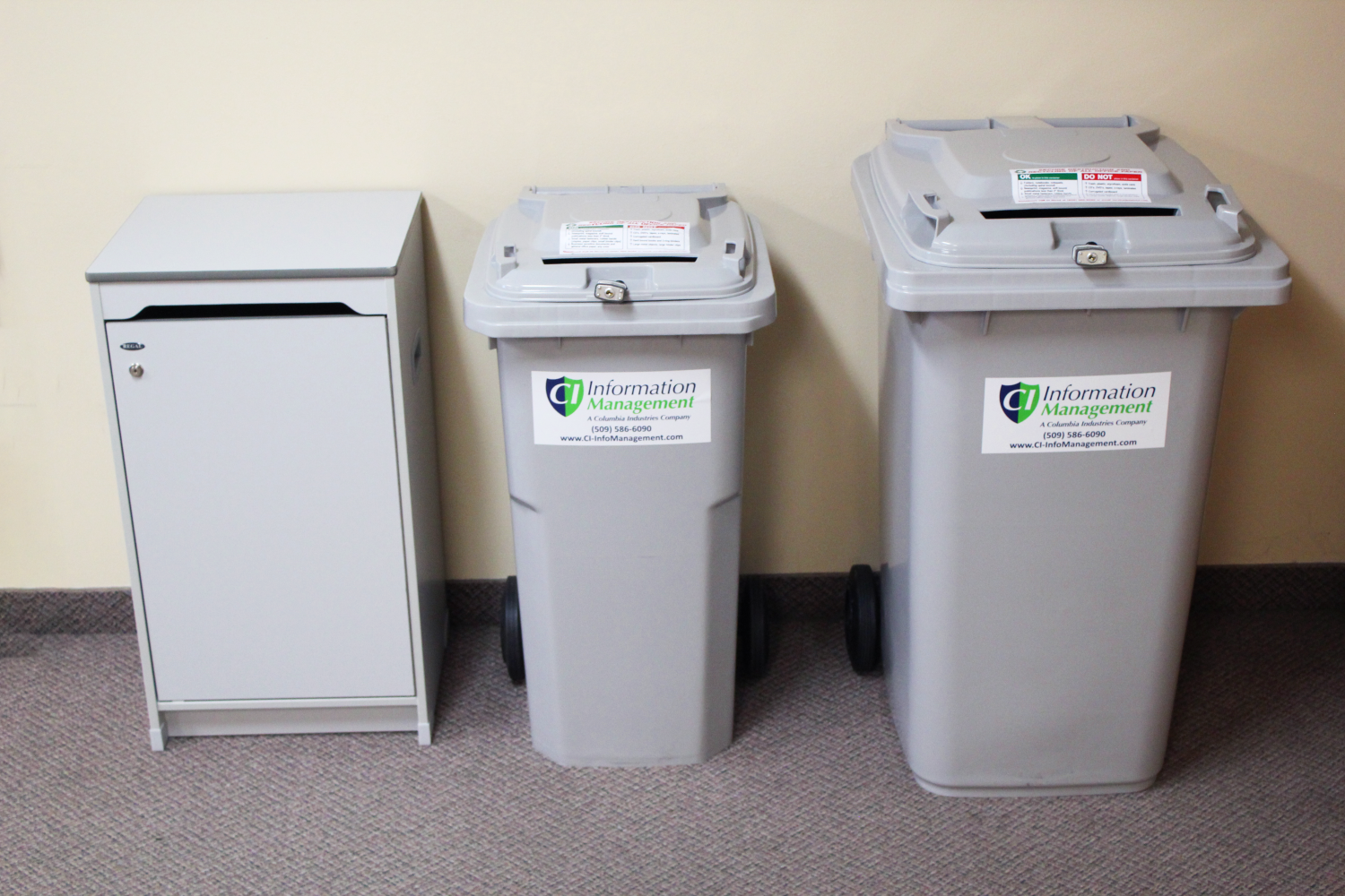 Shredding Collection Containers (from left to right): executive console, 32-gallon bin, 64-gallon bin
