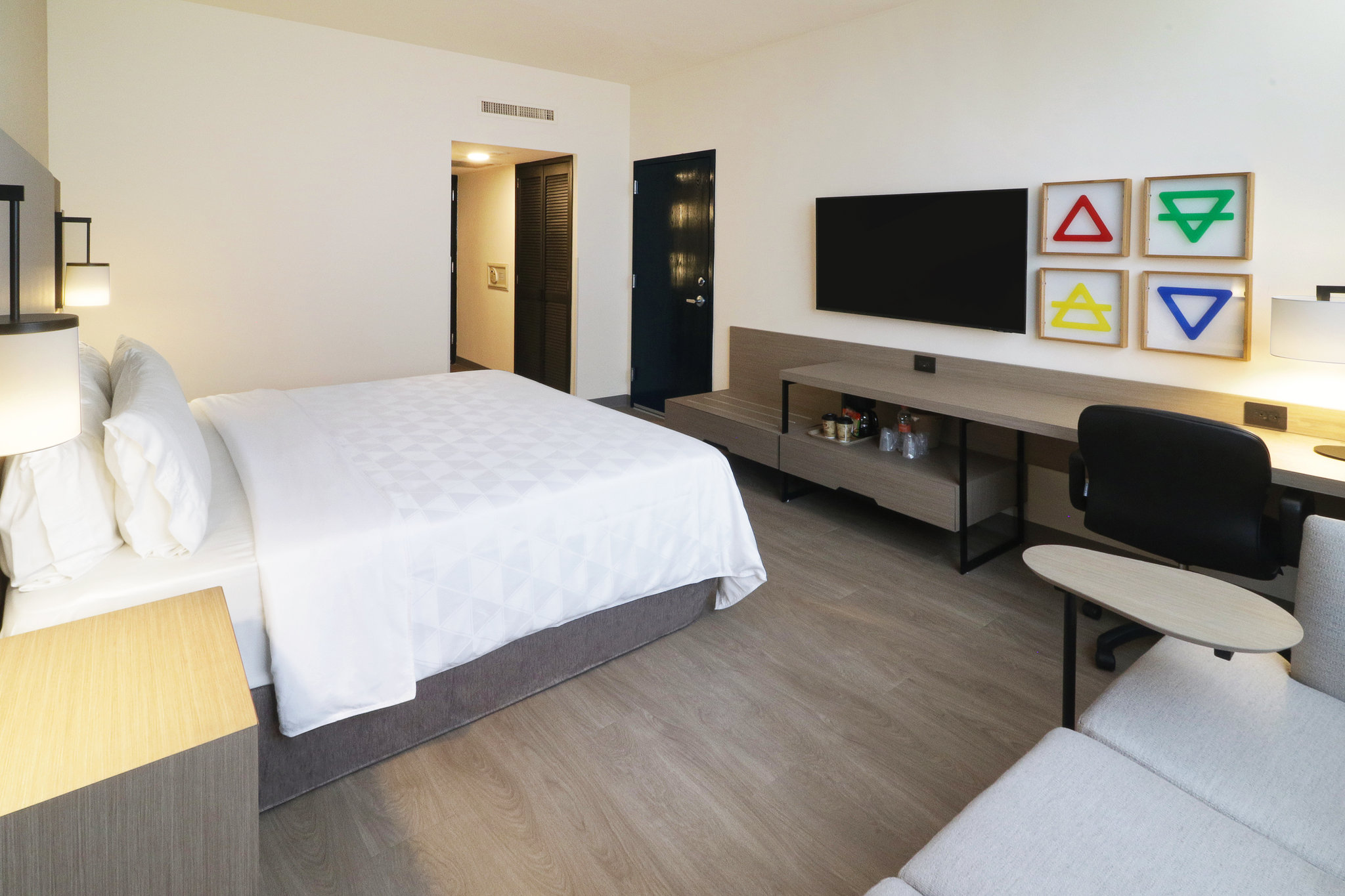 Images Holiday Inn Monterrey-Parque Fundidora by IHG