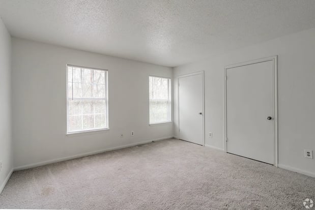 Images Greens of Concord Apartments