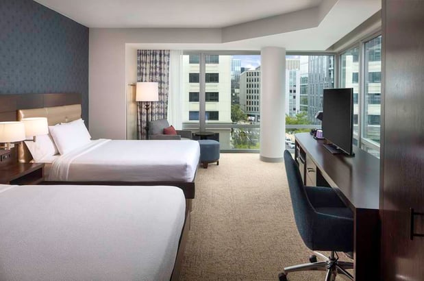 Images Hilton Garden Inn Washington DC/Georgetown Area