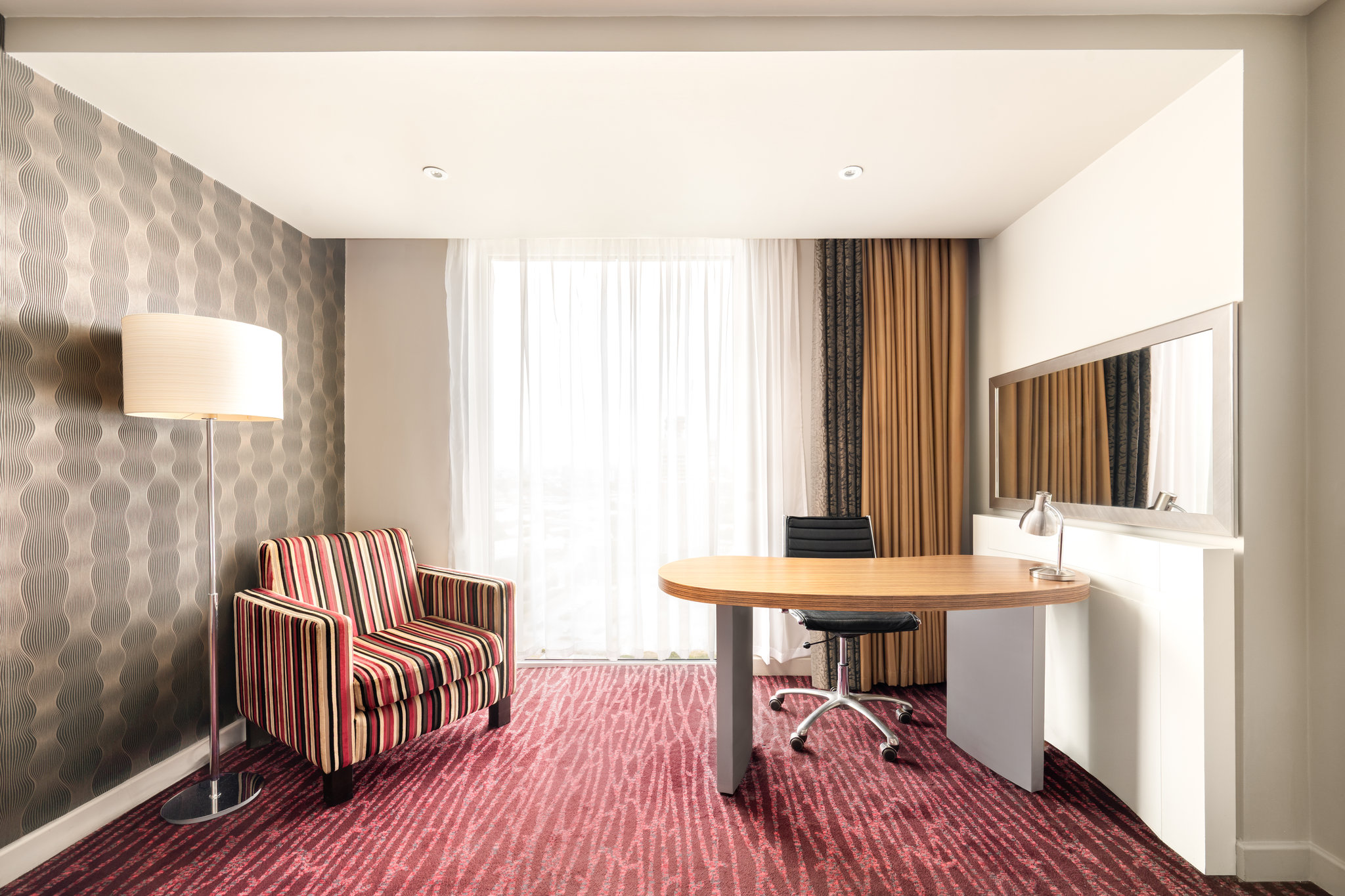 Images Holiday Inn Manchester - Mediacityuk by IHG