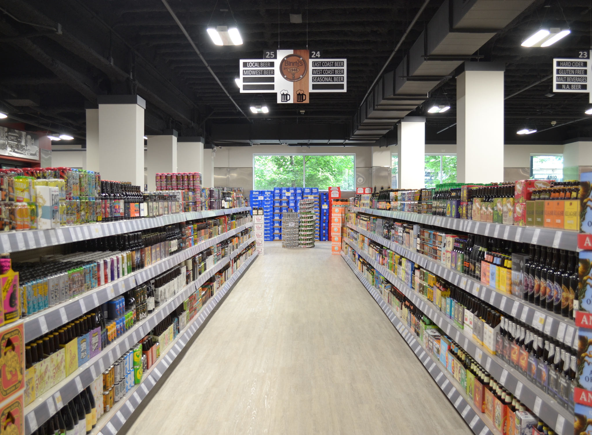 Binny's Beverage Depot - Portage Park Image