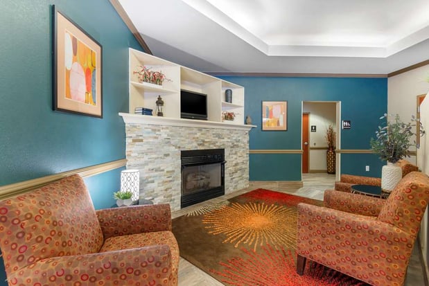 Images Best Western Plus Suites-Greenville