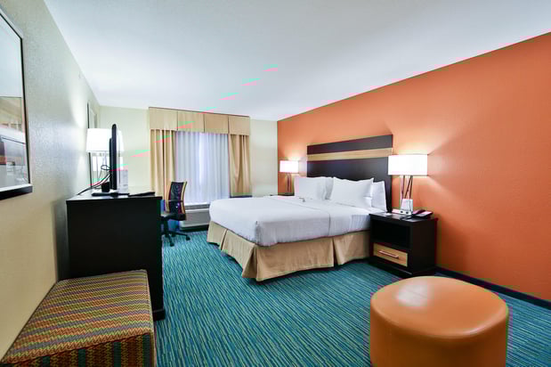 Images Holiday Inn Bismarck by IHG