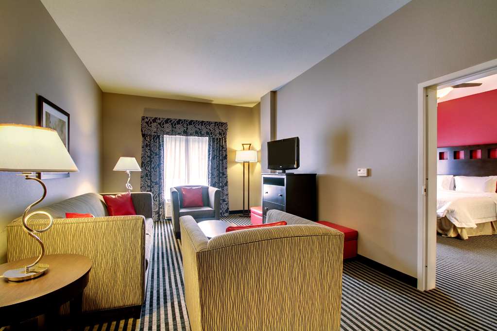 Guest room