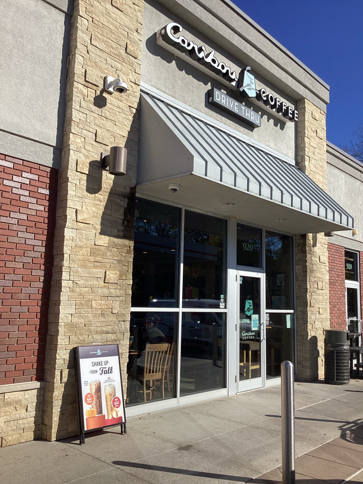 Storefront of the Caribou Coffee at 920 NE Langsford Road in Lee's Summit