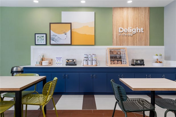 Images Spark by Hilton Indianapolis Northeast Fishers