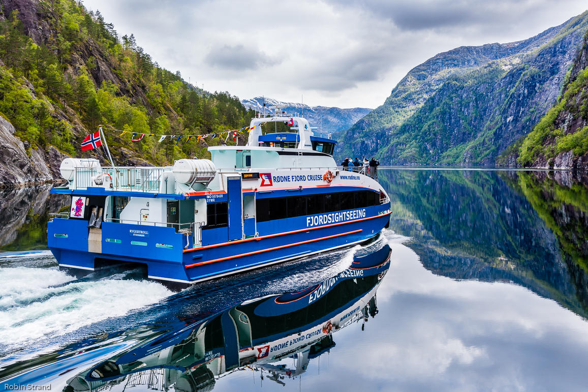Rødne Fjord Cruise avd Bergen