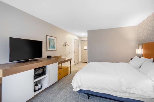 Images Hampton Inn & Suites Ruidoso Downs