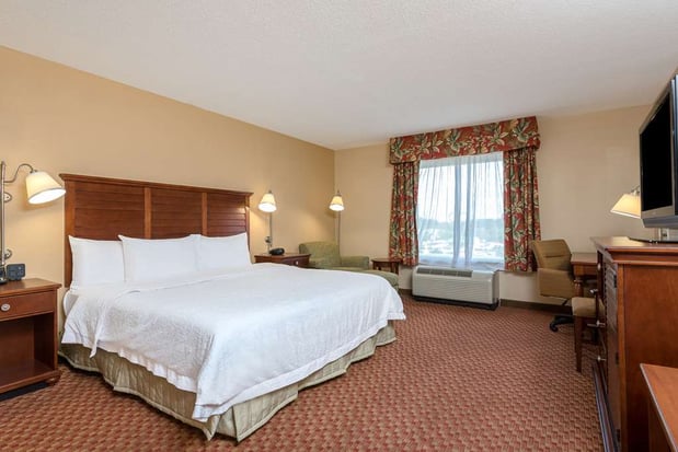 Images Hampton Inn & Suites Florence-North-I-95