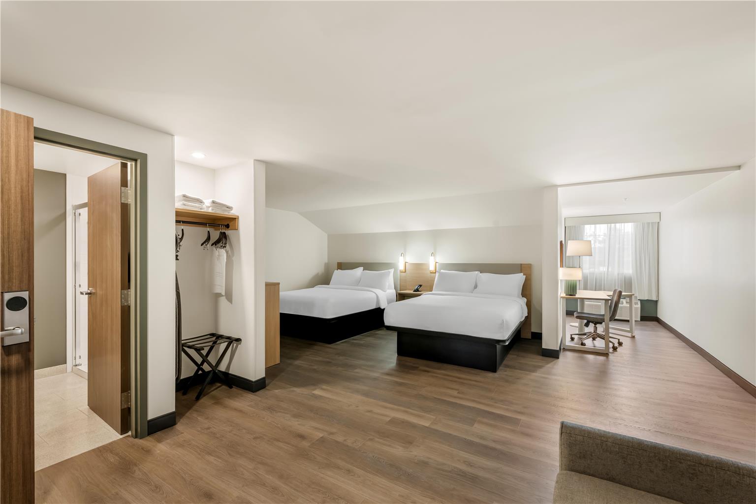 Guest room 