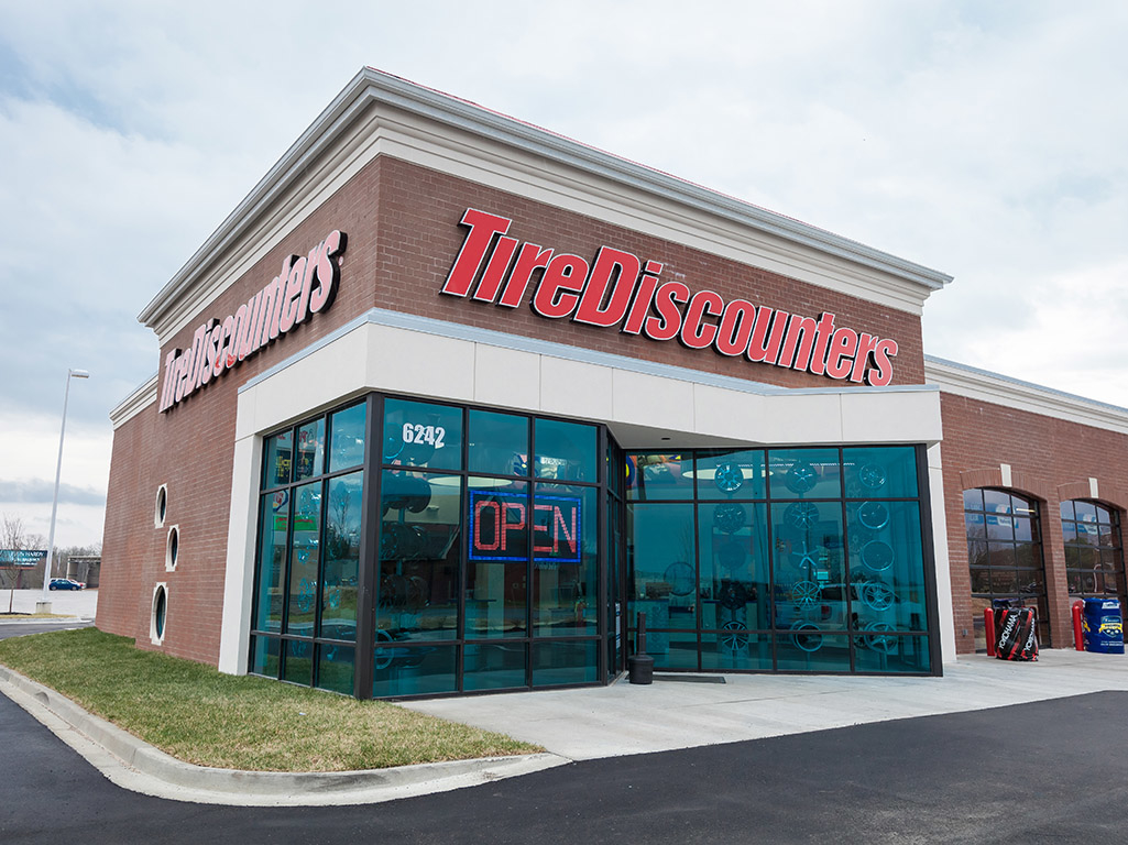 Tire Discounters on 6242 Lee Hwy in Chattanooga