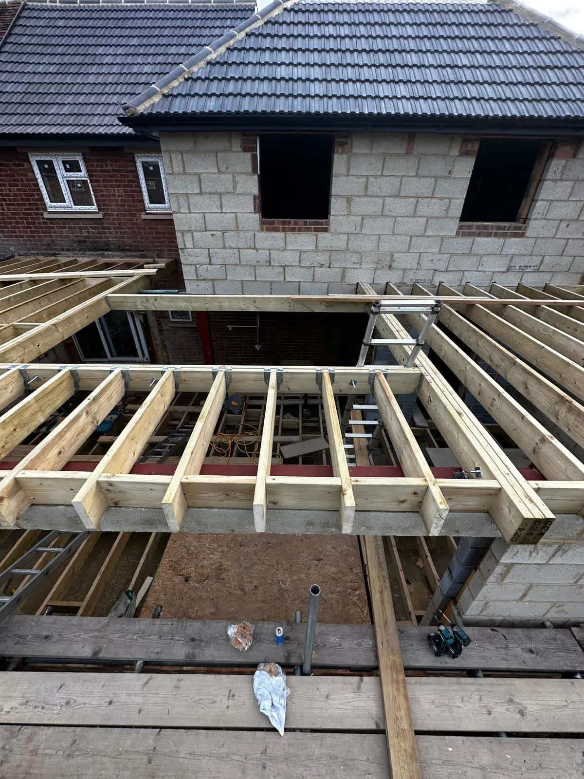 Images Stars Roofing Ltd