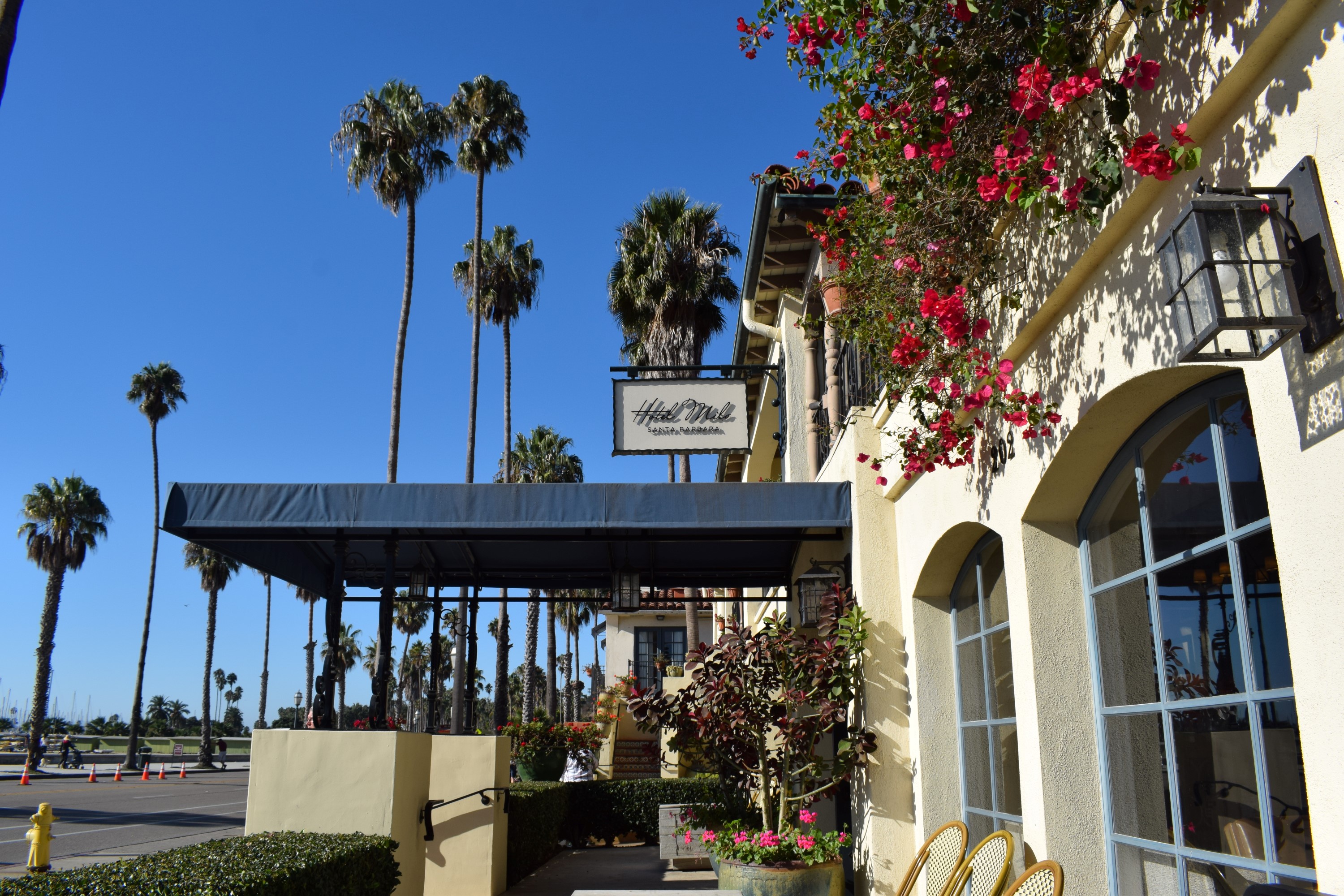 Your stay at Hotel Milo will be as laid-back or lively as you wish. Cool off in the Pacific, lounge in a poolside cabana, or unwind with our thoughtful services. When you're ready to explore, you can borrow one of our beach cruisers, hike through majestic mountains, or tour the area's famous vineyards. Santa Barbara's most popular dining and shopping are also just moments away. Experience Hotel Milo, and see Santa Barbara at its best.