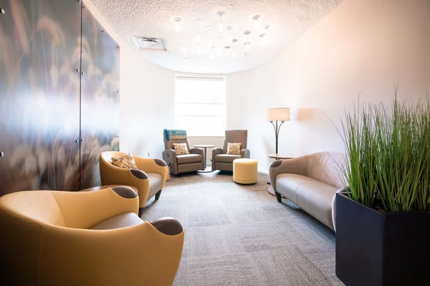Images The Mother Baby Center at United and Children's Minnesota
