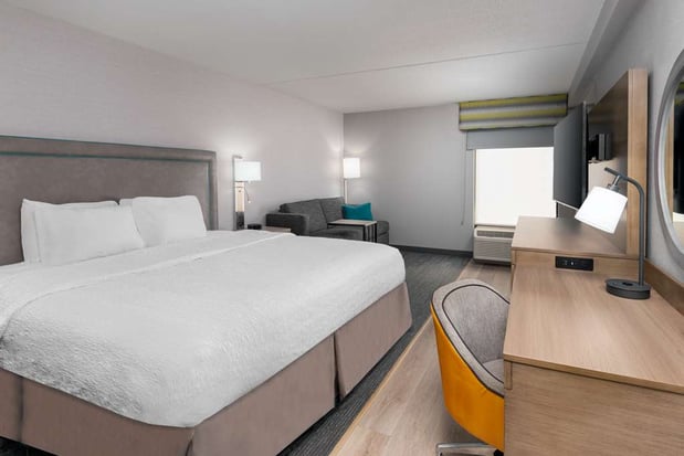 Images Hampton Inn Hartford/Airport