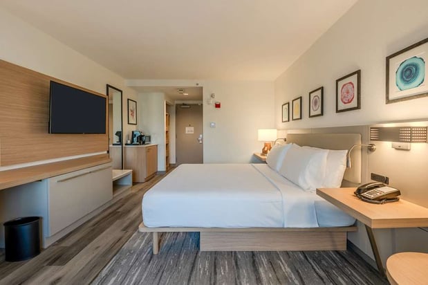Images Hilton Garden Inn Ft. Lauderdale Airport-Cruise Port