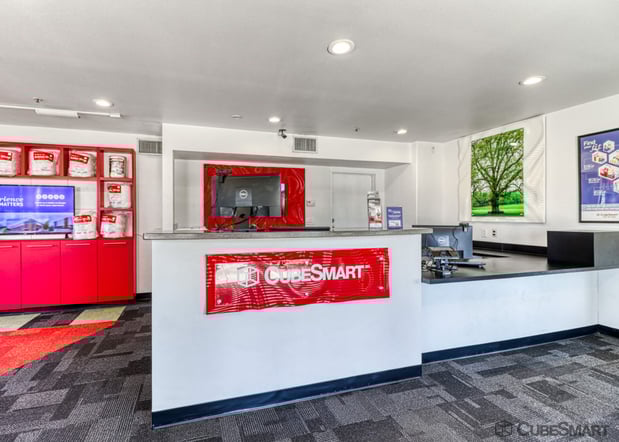 Images CubeSmart Self Storage