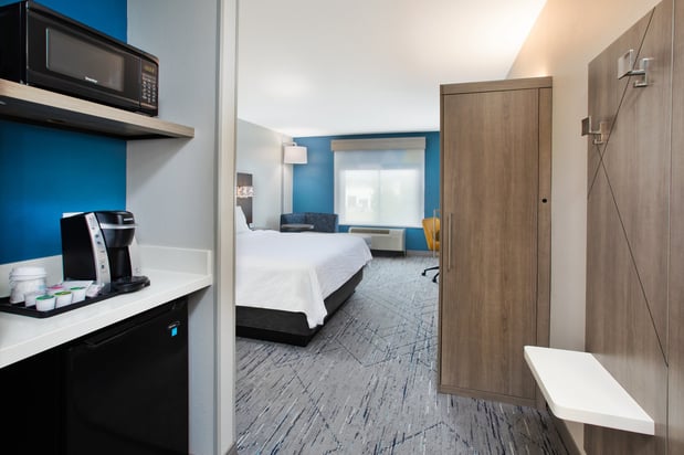 Images Holiday Inn Express & Suites West Monroe by IHG