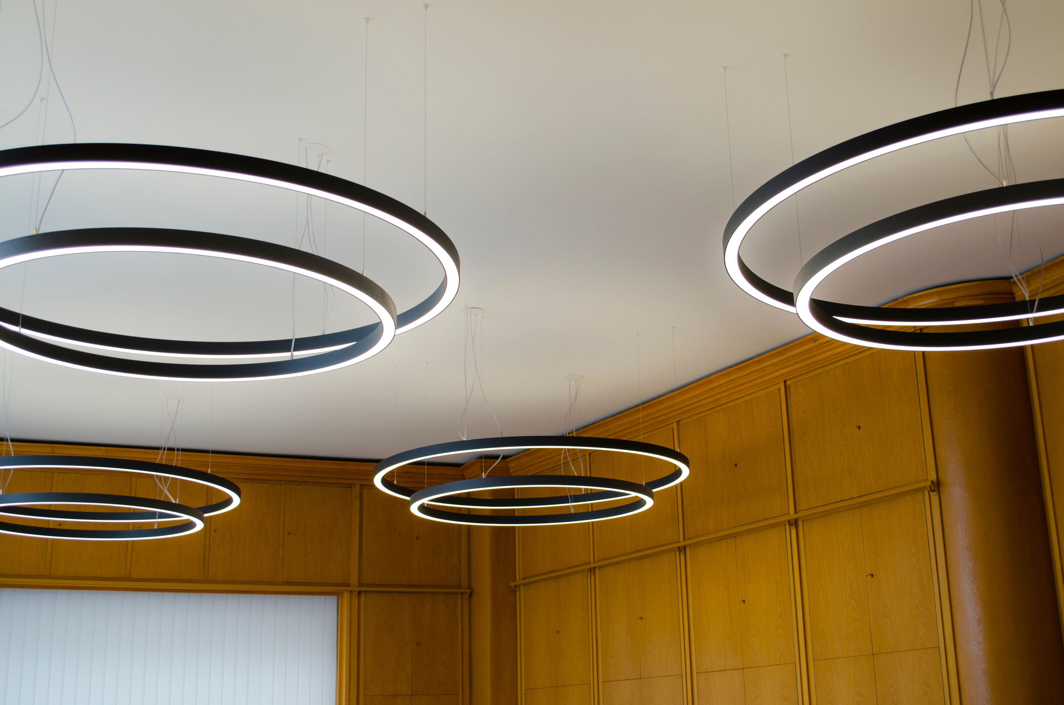 Bilder Fluora Leuchten Lichtmanufaktur AG