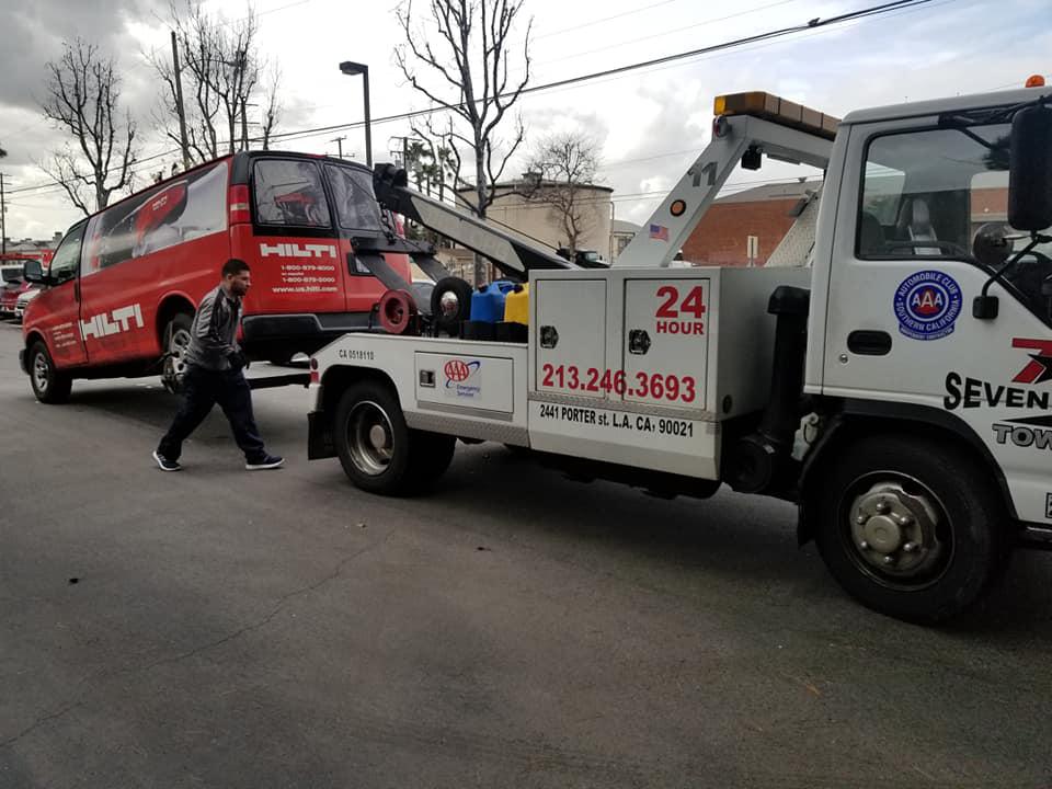 Seven Star Towing Photo