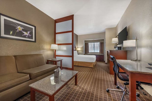 Images Best Western Plus Peak Vista Inn & Suites