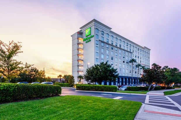 Images Holiday Inn & Suites Across From Universal Orlando by IHG