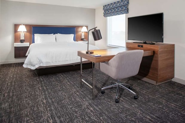 Images Hampton Inn & Suites Chicago-Burr Ridge