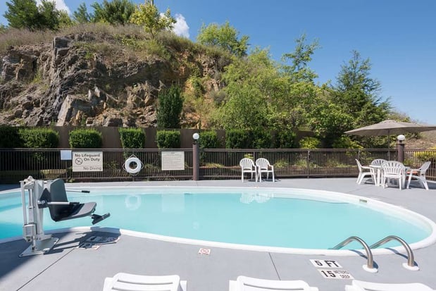 Images Hampton Inn Ft. Chiswell-Max Meadows