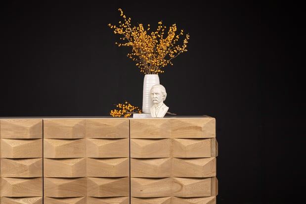 Images SENTIENT Furniture