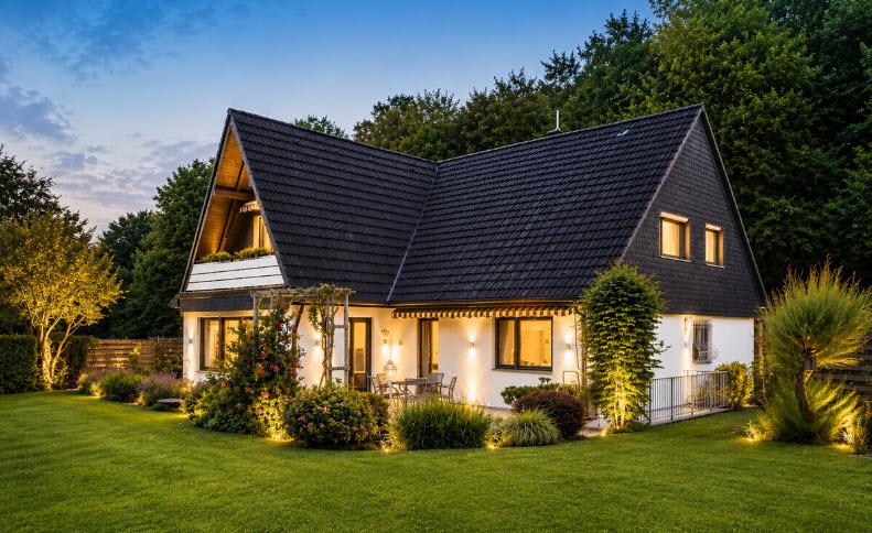 Grey Immobilien GmbH - Immobilienmakler Essen, Im Löwental 60 in Essen