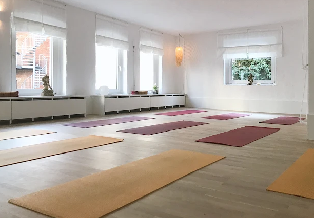 devi mata – Yoga & integrale Massage Düsseldorf in Düsseldorf - Logo